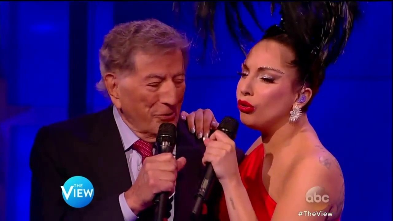 Lady Gaga And Tony Bennett Perform Cheek To Cheek @ The View 26 11 2014