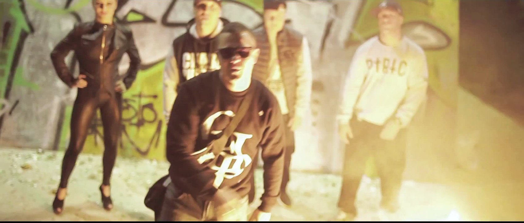 Kaszpir ft. Młody M, Chada, Żaru - Nie pytaj mnie