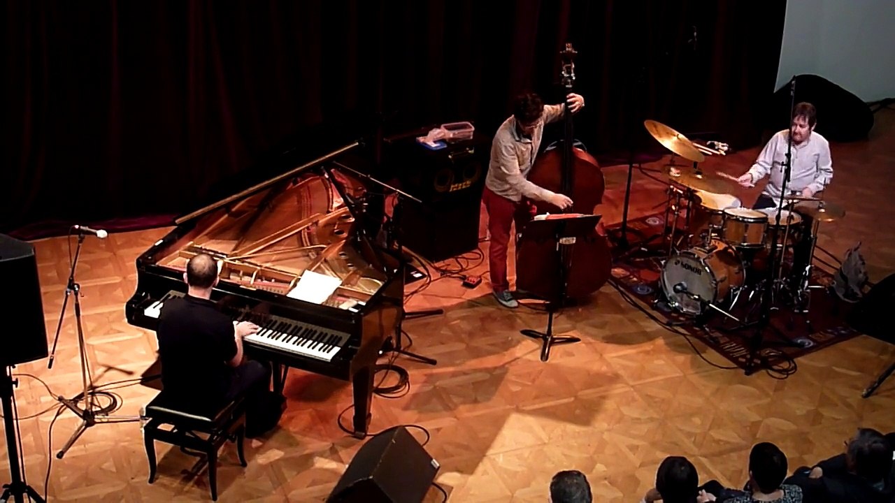 Le Trio Cholet/Känzig/Papaux en concert aux Samedis du Jazz (extrait 1)