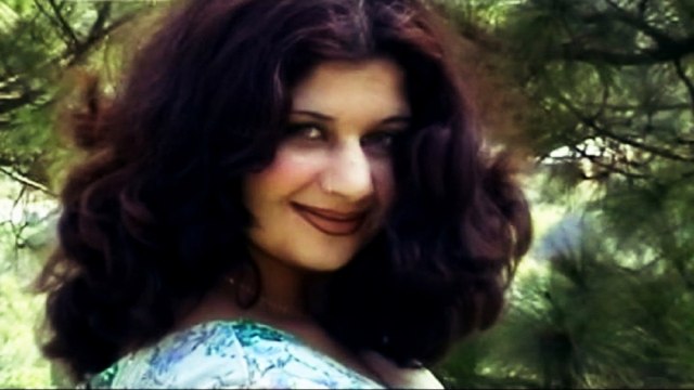 Nazia Iqbal - Tasara Meena Kawom