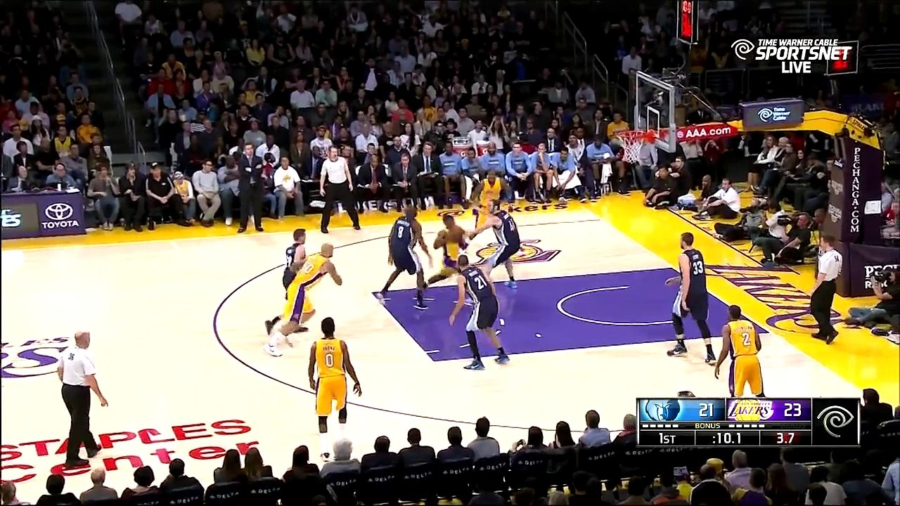 Ronnie Price Breaks Beno Udrih