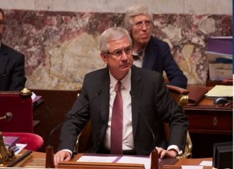 TRAVAUX ASSEMBLEE 14E LEGISLATURE : LA MISSION SUR L’AVENIR DES INSTITUTIONS