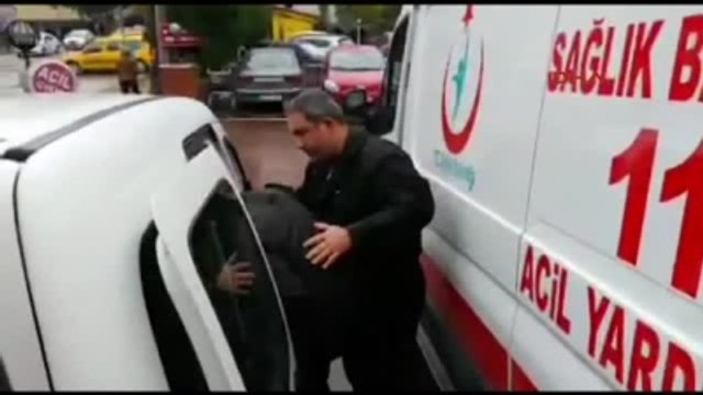 Sakarya Uyuşturucu Bağımlısı Genç, Annesini Boğazını Kesip Öldürdü, 2 Kardeşini Yaralayıp Kaçtı Ek