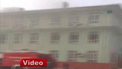 Okulda Yangın Paniği