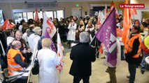 Vannes. Hôpital Charcot : les manifestants investissent l'ARS