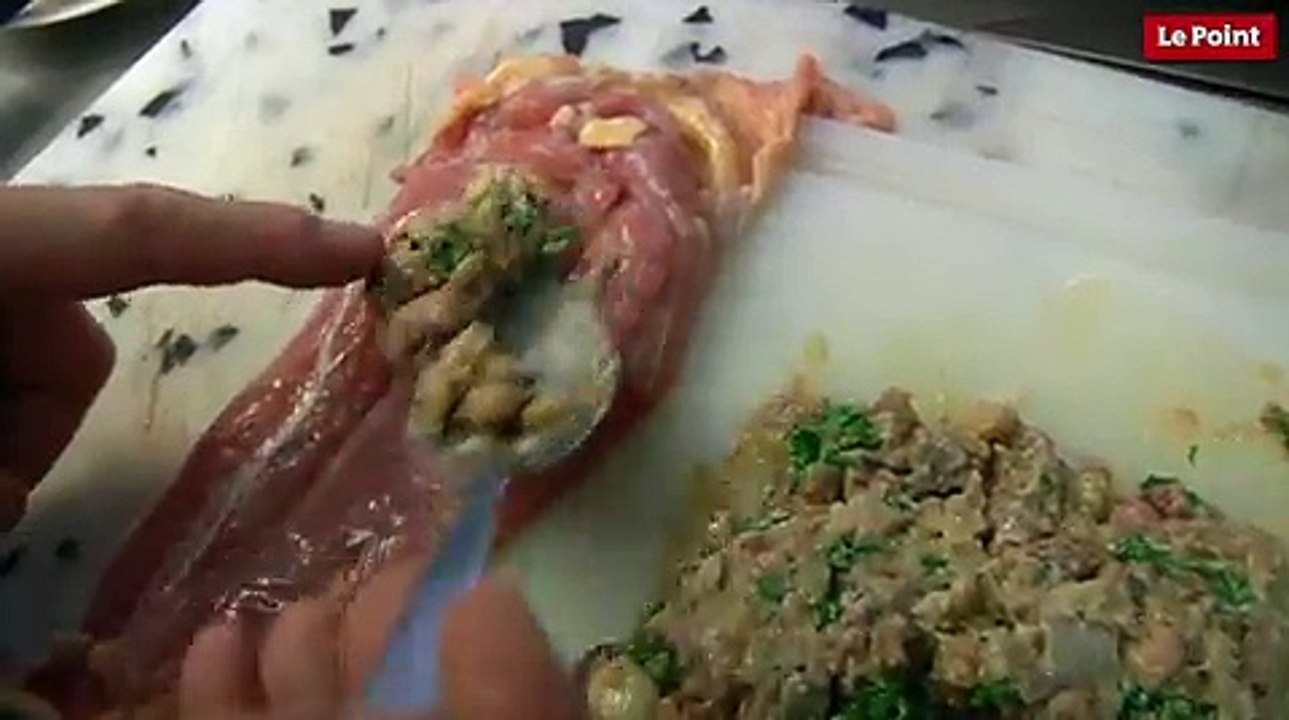 La pintade se farcit les marrons !