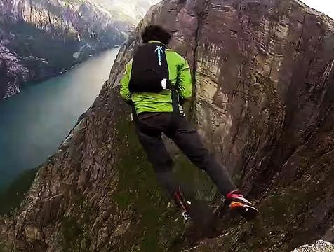 The Flying Frenchies throwing stones.