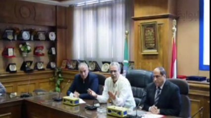 محافظ المنيا يشكل لجنة لحل مشاكل الفلاحين ورفع إنتاجية القمح