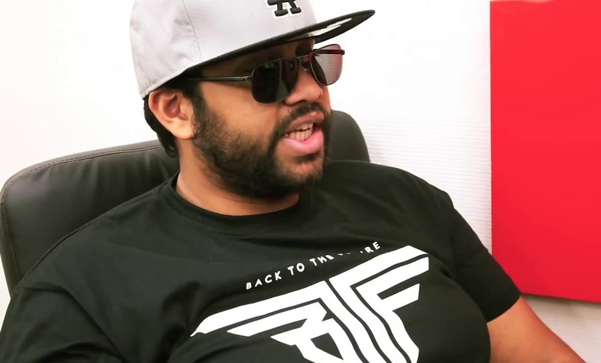 Kevin Razy parodie Kaaris et clash Booba !