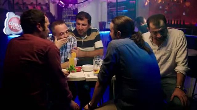 Çakallarla Dans : Sıfır Sıkıntı - Fragman