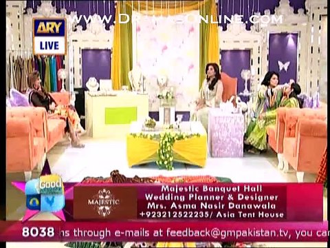 Aaj kal mehndi ki kon kon si themes chal rahi hein or ye bollywood night kia cheez hoti he