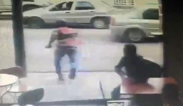 Voleur de téléphone portable (Instant Karma)