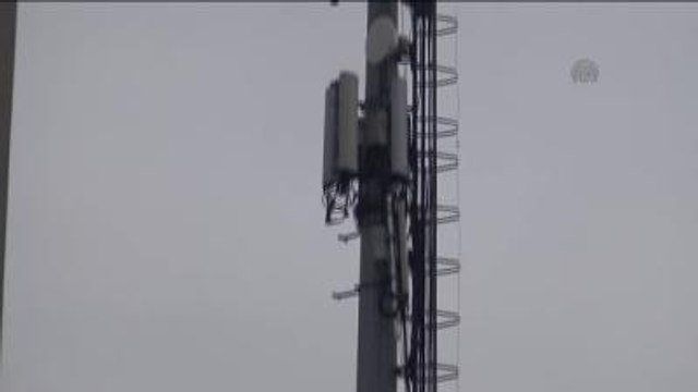 Tatvan'da Baz İstasyonu Tepkisi