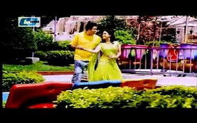 Manna And Sexy Actress Apu Biswas