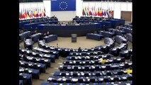 La Commissione Europea legiferi in materia di lotta alla violenza sulle donne - Aiuto M5S - MoVimento 5 Stelle Europa