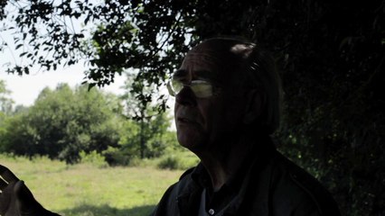 Un ornithologue (Sée dans la baie du Mont Saint Michel)