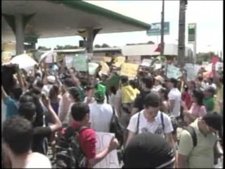 Download Video: O Povo Notícias | Manifestações em Fortaleza | 19.06.2013