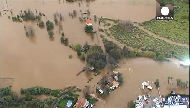 Повені на півдні Франції: загинула людина