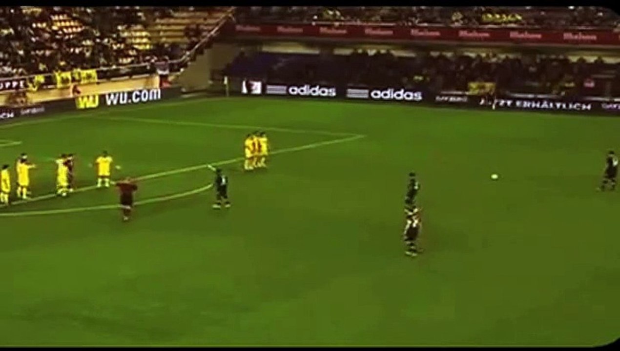 Granit Xhaka quel coup-franc !