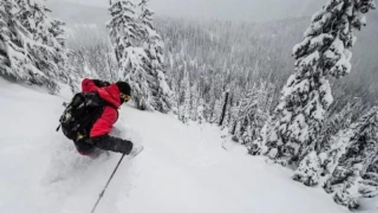 Tanner Hall, JP Auclair, Riley Leboe Mustang Powder Segment
