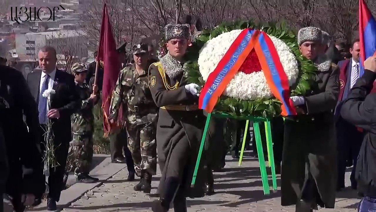 Գեներալ Մանվել.