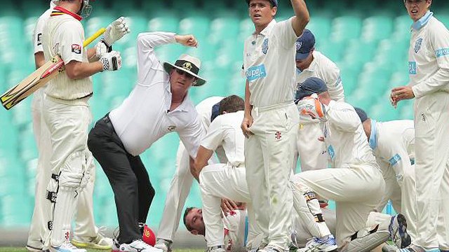 Reaction to death of Cricketer Phillip Hughes