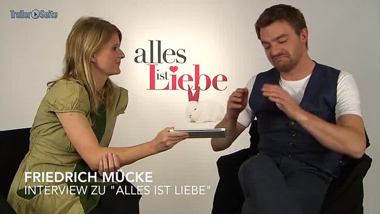 TrailerSeite User fragen die Stars aus "Alles Ist Liebe"