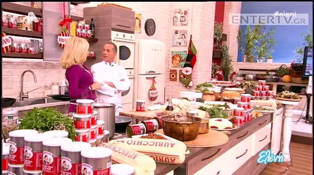 Ελένη Μενεγάκη Μου είναι πολύ δύσκολο να μείνω νηστική Θα με πεθάνει αυτός