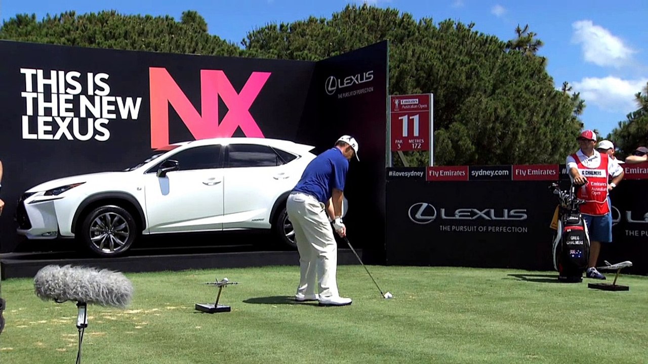 Chalmers tee shot hits crowd, almost get a hole-in-one