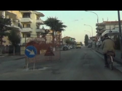 Aversa (CE) - Viale Europa, al via lavori di riqualificazione (27.11.14)