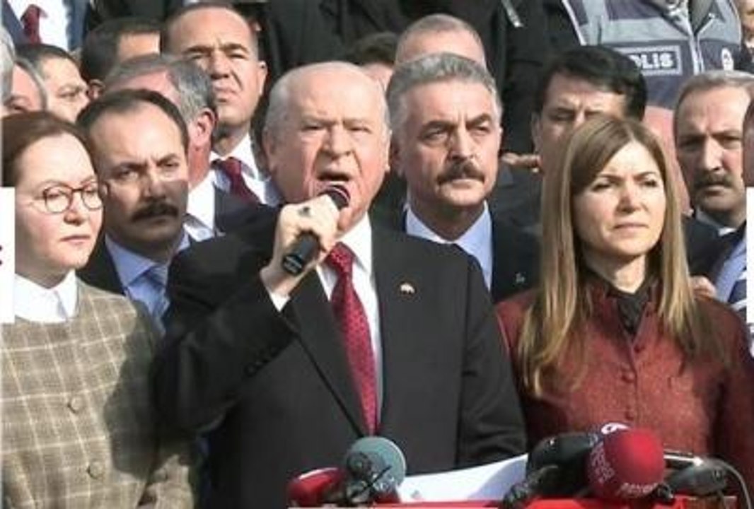 Bahçeli Tunceli'de
