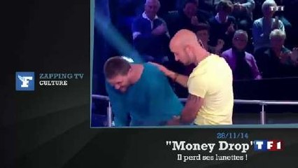 Zapping TV : trop content, un candidat de TF1 perd ses lunettes