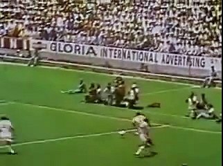 Pelé exige grande defesa de Gordon Banks