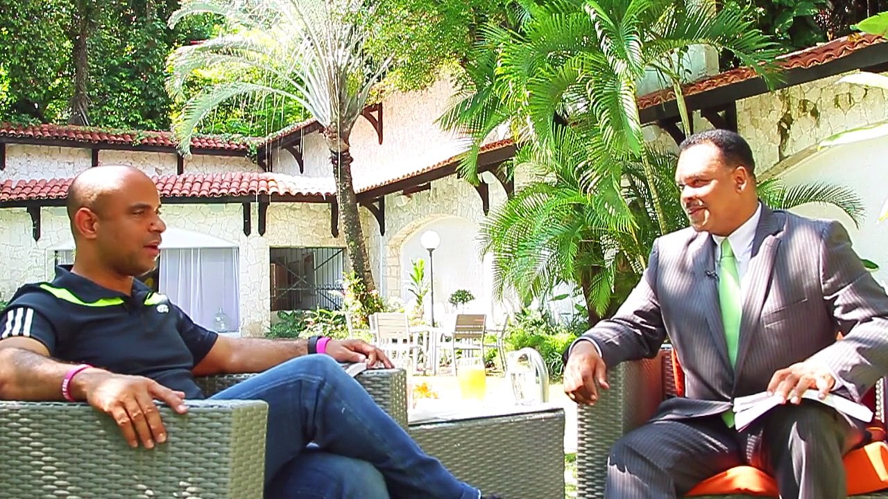 INTERVIEW PREMIER MINISTRE LAURENT LAMOTHE SUR LE CAS DE "TOUT HAITI "