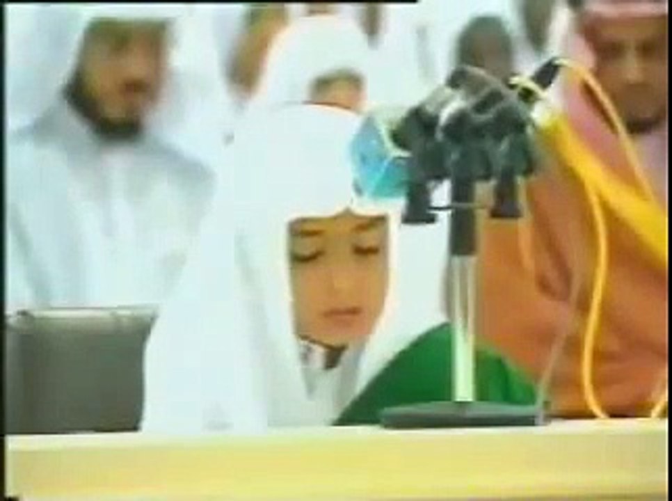 Heart Touching beautiful and Amazing Quran Recitation by Arabic Child