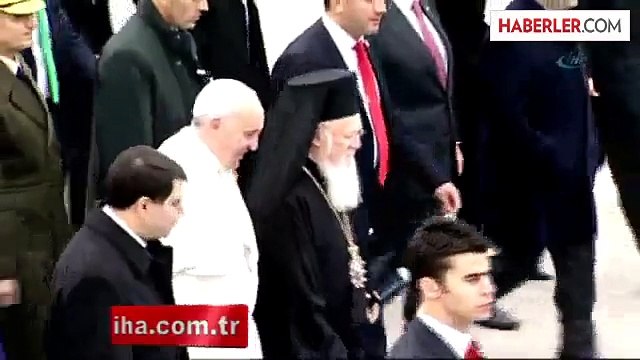 Papa Düşme Tehlikesi Atlattı