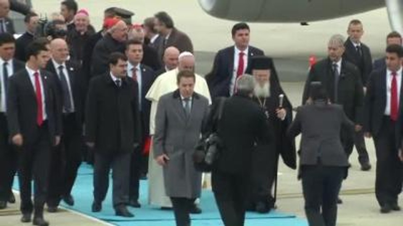 Papa Franciscus, Havaalanı Detay (2)