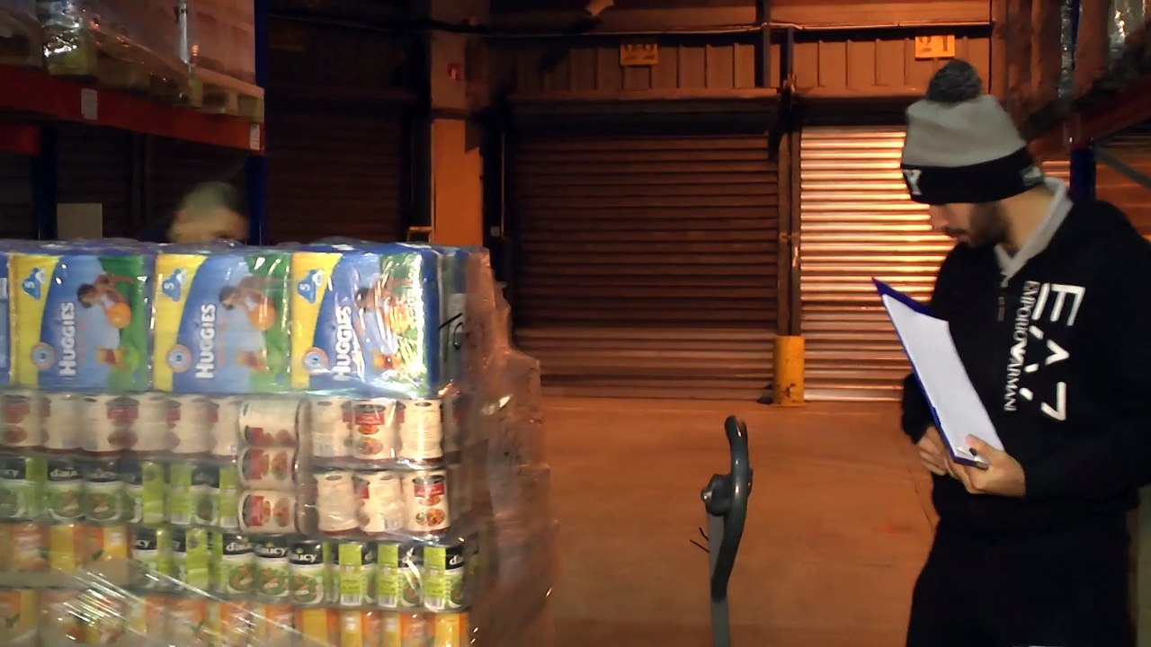 Restos du coeur : dans les coulisses de la distribution