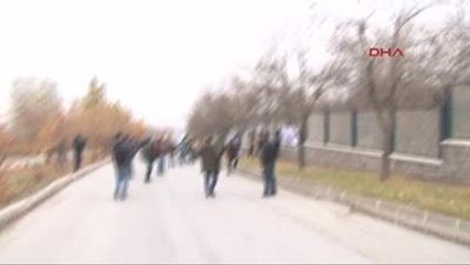 Öğrenci Eylemine Biber Gazı ve Tazyikli Suyla Müdahale
