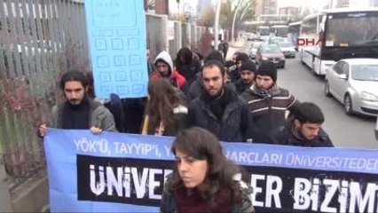 Download Video: Öğrenci Eylemine Biber Gazı ve Tazyikli Suyla Müdahale