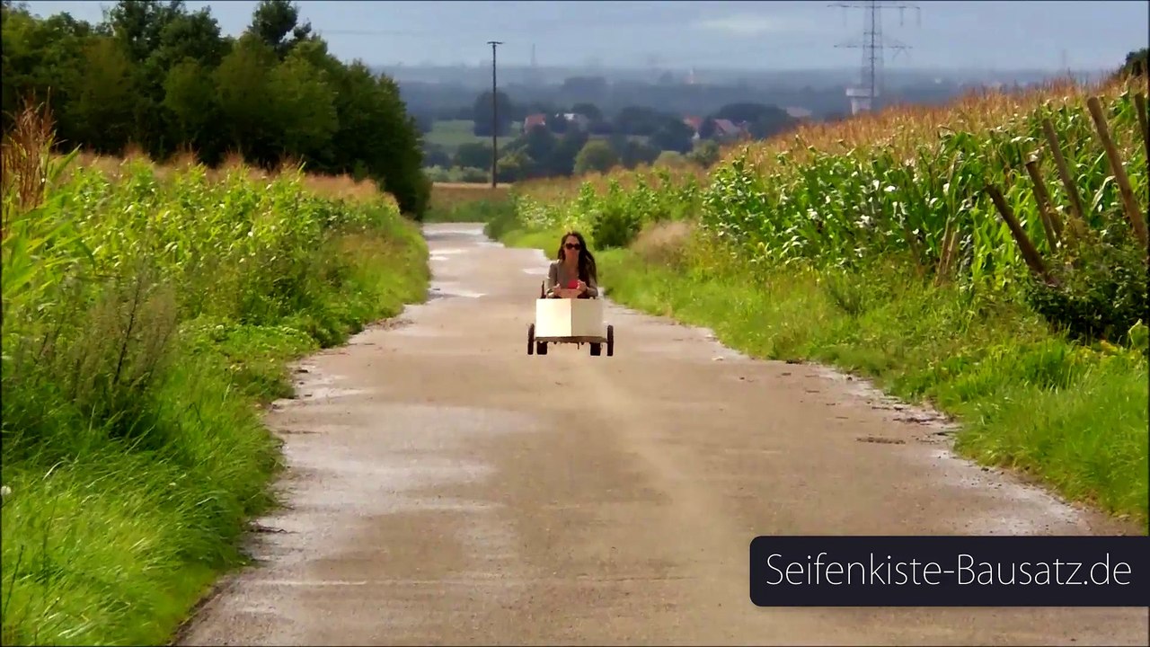 Seifenkiste 'Type One' mit Motor