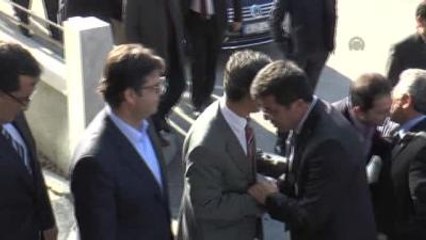 Zeybekci: "Önümüzdeki Sene Cari Açık Problem Olmaktan Kalkacak"