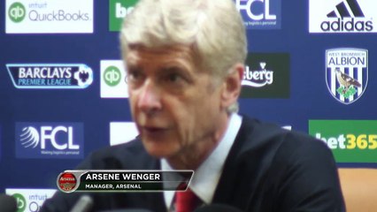 Wenger refuses to comment on 'good-bye Arsene' banner