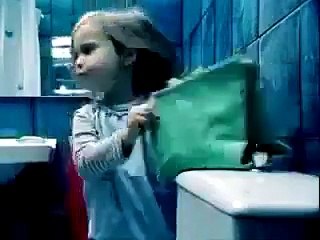 Linda Atitude dessa menina .. chorei