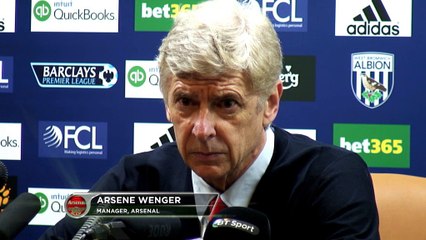 Wenger se enfada con las preguntas de los periodistas