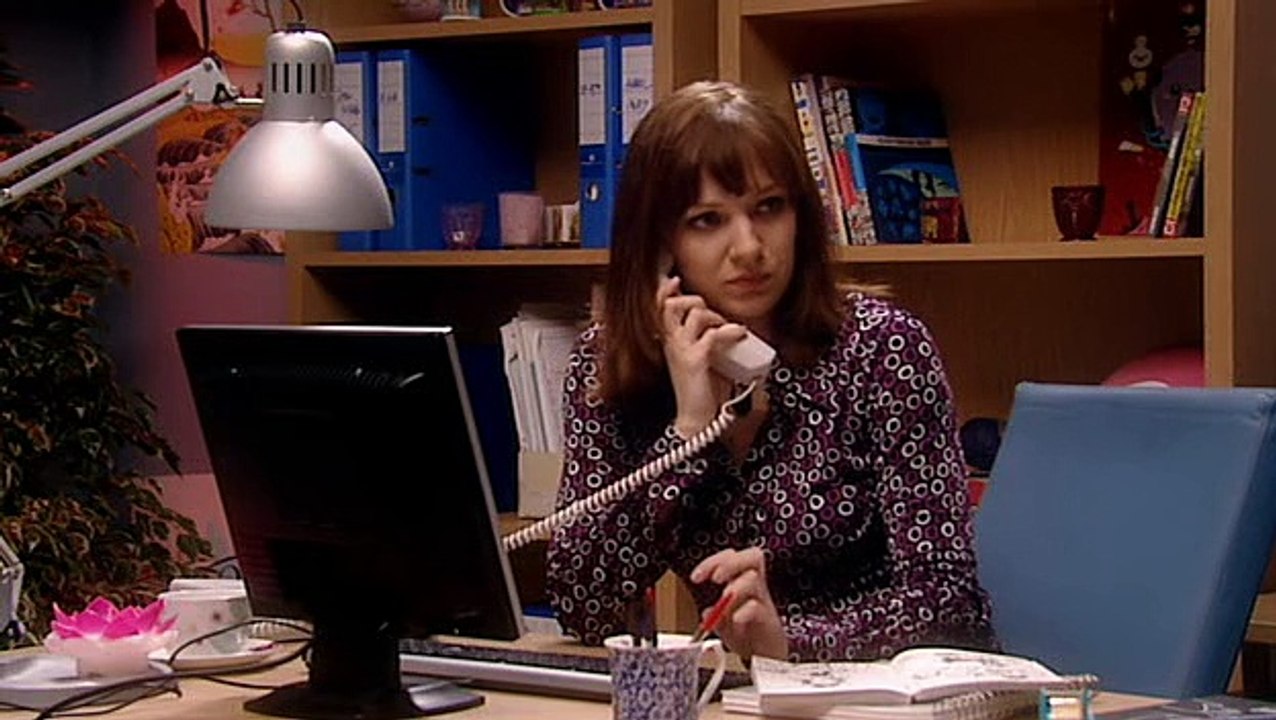 IT Crowd - S02-E05 - Smoke and Mirrors