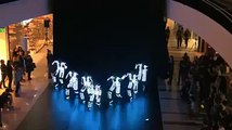 Shopping Center - Amazing Dance