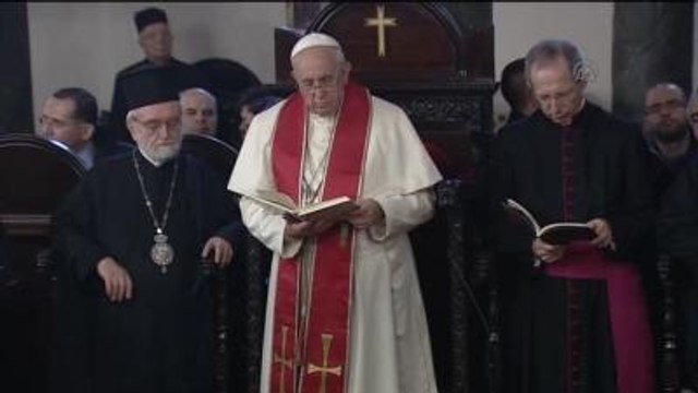 Papa, Fener Rum Patrikhanesi'nde Ayine Katıldı (7)