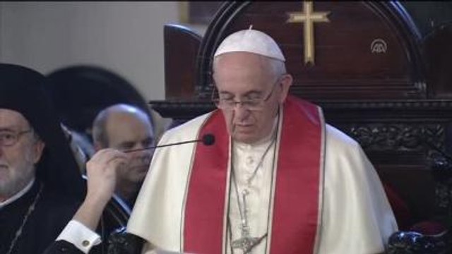 Papa, Fener Rum Patrikhanesi'nde Ayine Katıldı (8)