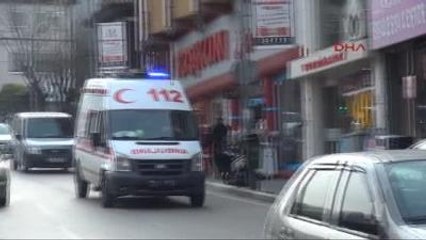 Bursa İnternette Erkeklerle Yazışan Üvey Kızını Kalbinden Bıçakladı
